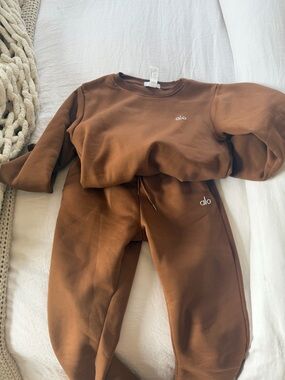 Brown Cozy Sweatshirt & Jogger Set (from boutique)